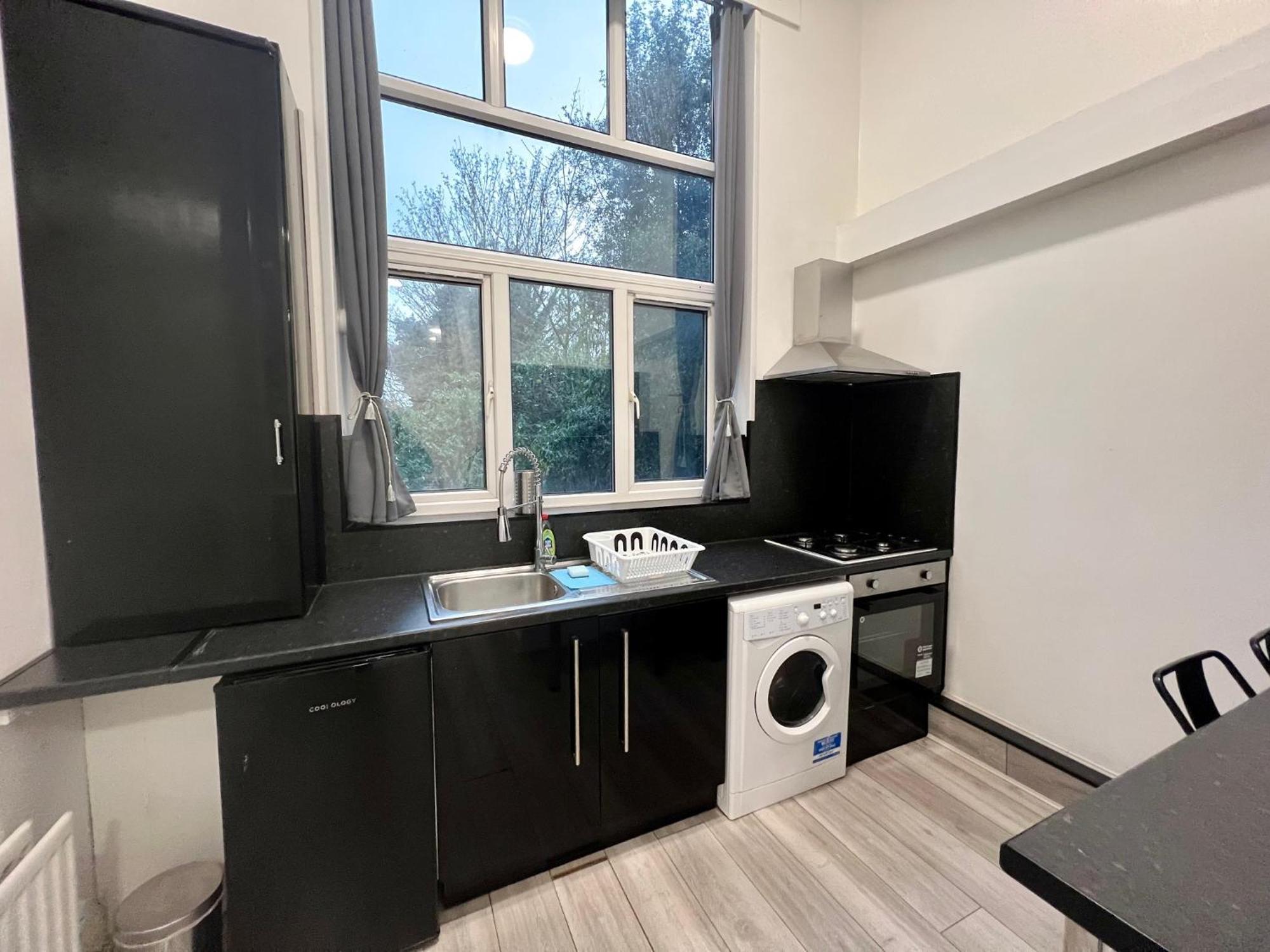 Comfy Apartments - Finchley Road London Eksteriør billede